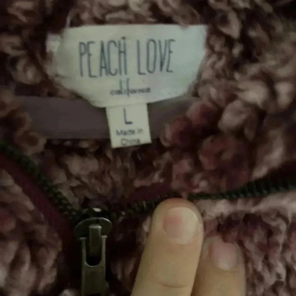 Peach Love California Sherpa Half Zip Size Large - Picture 3 of 8
